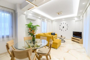 Moments Apartment B2 walking distance to the beach!